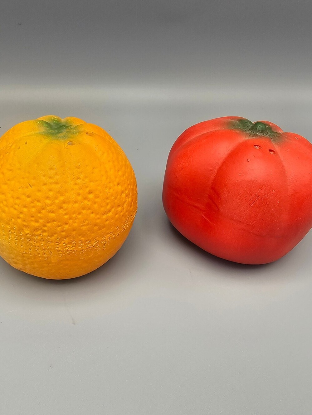 Vintage Ceramic Orange and Tomato Salt and Pepper Shakers